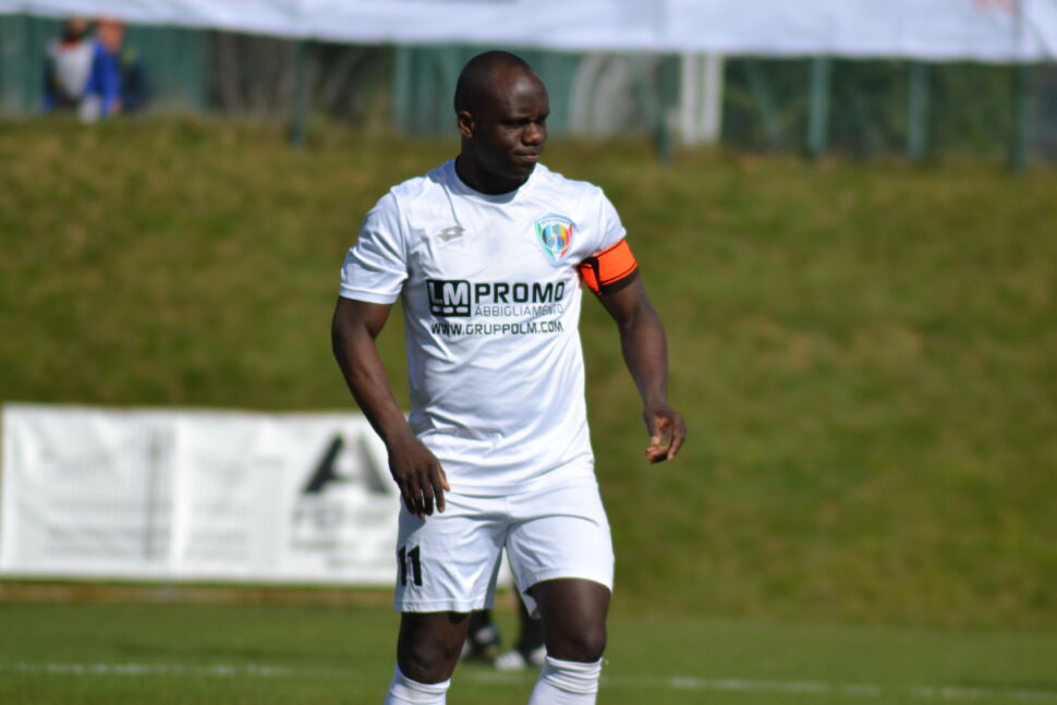 Okyere ‘scende’ in Eccellenza: l’ex Virtus e Real Calepina giocherà nel Lumezzane