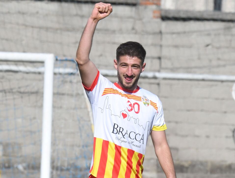 Serie D, show di Castelli e trionfo del Villa Valle: 4-1 al Vis Nova Giussano