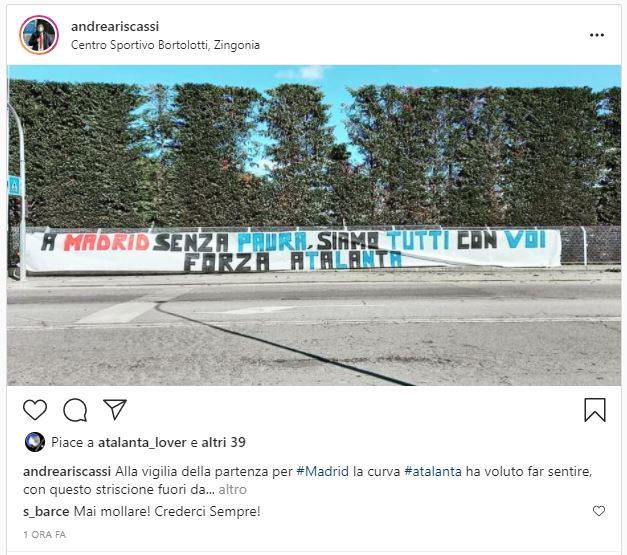 Lo striscione dei tifosi a Zingonia: “A Madrid senza paura”