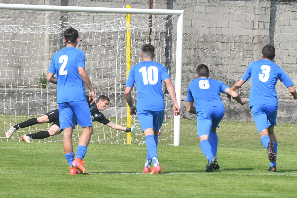 Il Ponte dei giovani impressiona. Respirano Villa Valle e Virtus Ciserano Bergamo