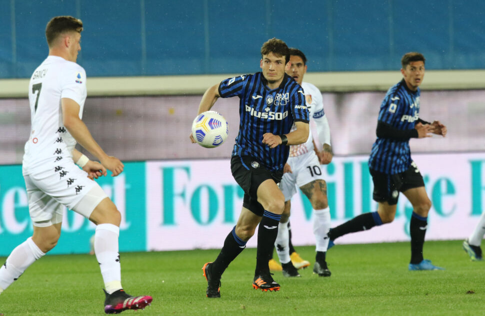 A pochi metri dal traguardo, ancora davanti a tutti