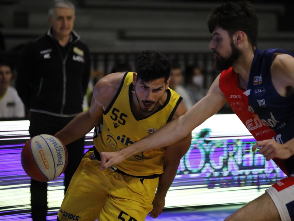 Bergamo Basket domani a Roma contro la Stella Azzurra