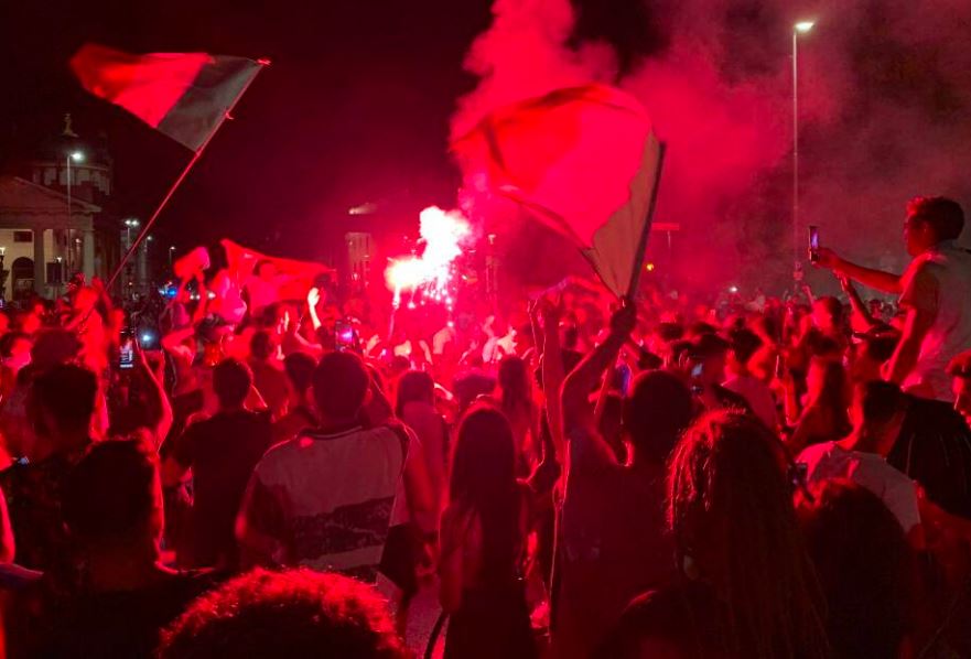 Trovarsi in centro e finalmente sentirsi stupidi, allegri e innamorati. Grazie, Azzurri!