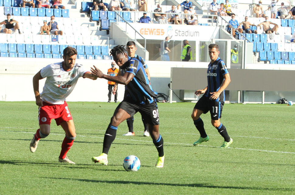 Atalanta, Zapata si ferma per una botta al ginocchio e riposa contro la Juventus