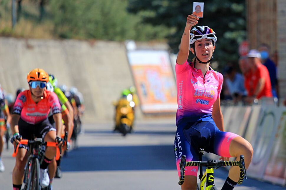 Silvia Magri vince l’ultima tappa del Giro delle Marche. Dal settore giovanile il successo di Maria Acuti alla Coppa di Sera e il podio di Giulia Zambelli