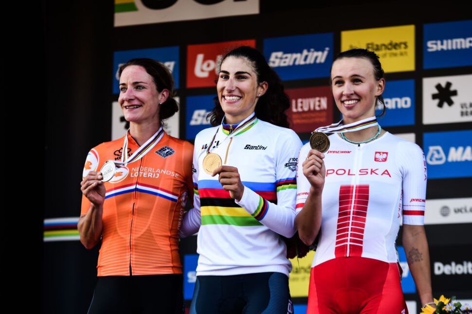 Valcar – Travel & Service: Elisa Balsamo è la nuova campionessa del mondo. Sul podio Marianne Vos e Kasia Niewadoma