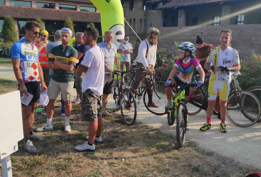 “Tra Borghi e Castelli”, gran successo per la kermesse ciclistica organizzata da Grest Barbera di Brignano in collaborazione con UISP Bergamo