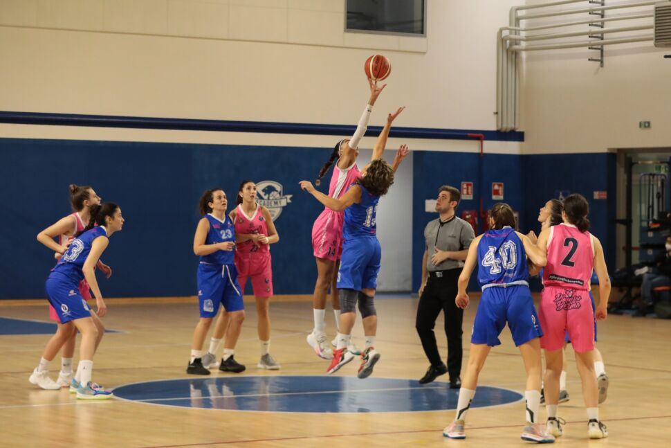 Basket, serie B femminile. Edelweiss Albino, stasera occasione d’oro col fanalino di coda