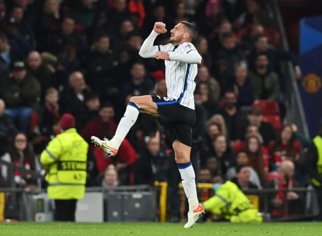 La prima gioia di Demiral con la Turchia. De Roon escluso dall’Olanda