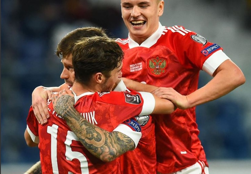 Miranchuk, assist e full time con la Russia