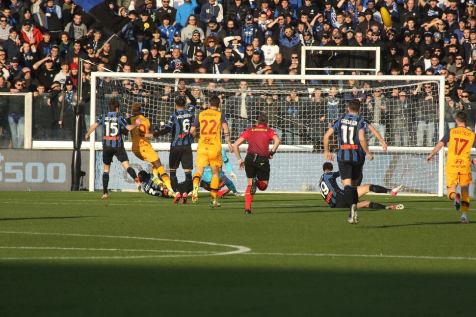 Atalanta, brutta scoppola. Nerazzurri in giornata no, la Roma ne fa quattro