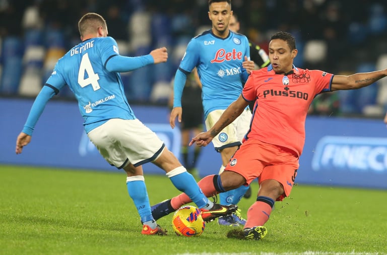 Napoli in pressing per Muriel. L’Atalanta non ha bisogno di venderlo.