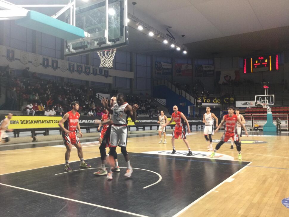 WithU ko con Monfalcone: la corsa playoff si complica