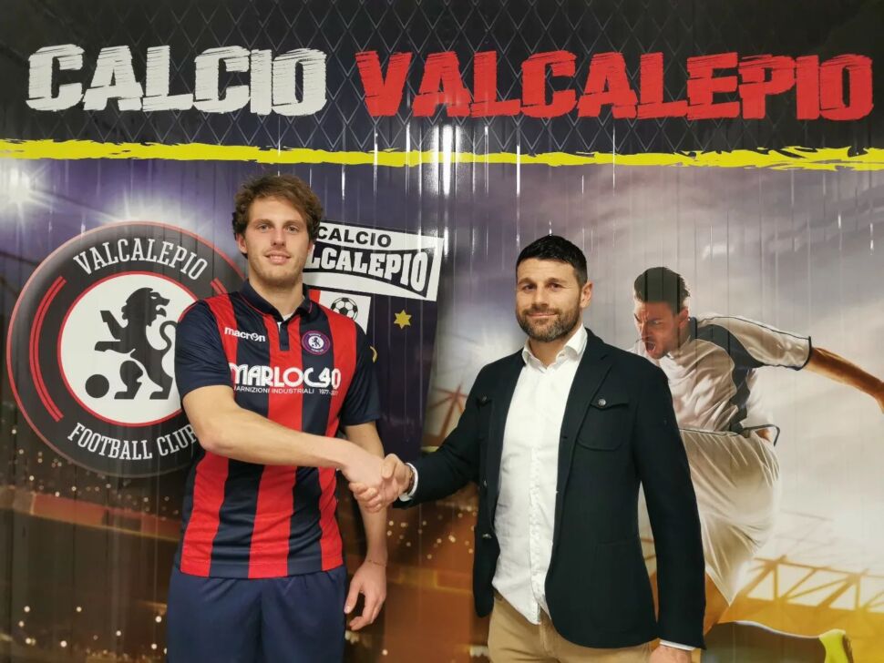 UFFICIALE – Valcalepio, per la difesa riecco Luca Vigani