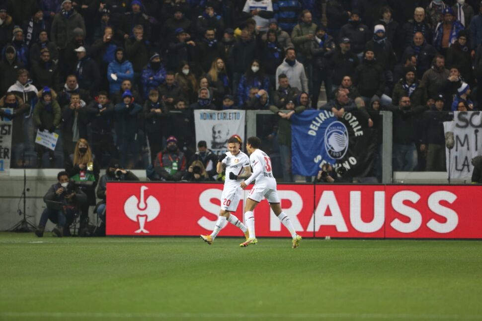 Bayer Leverkusen a pezzi dopo gli infortuni di Frimpong e Wirtz