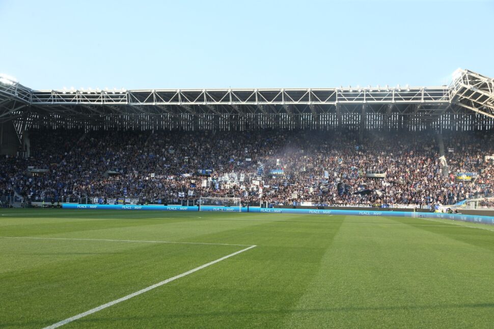 Abbonamenti, stavolta è ben poca cosa. Ma i conti non tornano