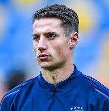 Idea Pinamonti per avere un cambio per Zapata e un suo erede futuro