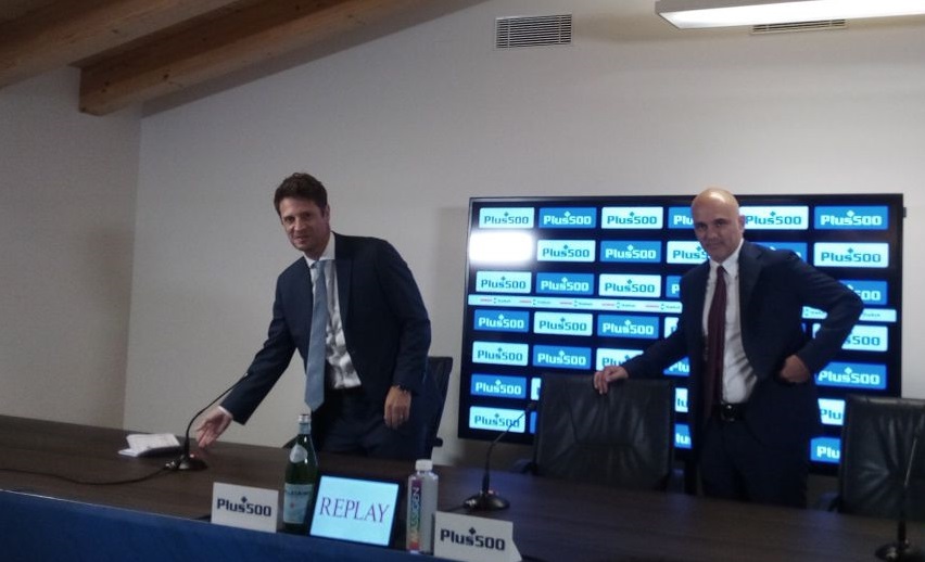 Congerton parte a razzo: “Giocatori da ‘mola mìa’, puntiamo a un colpo in Premier League”