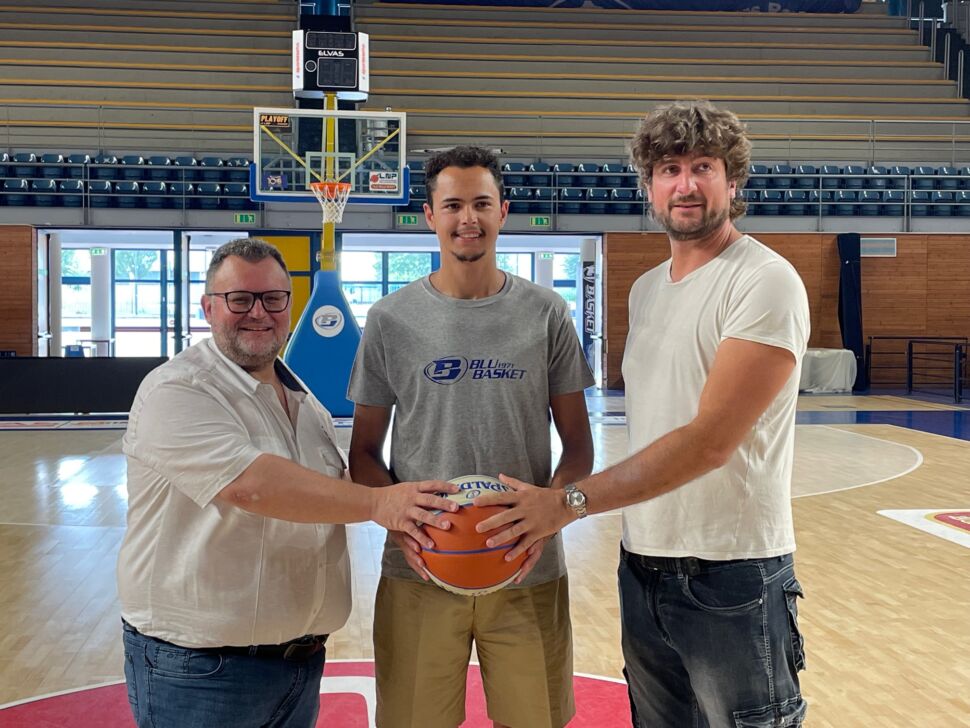 Primo colpo Blu Basket: Marini torna al PalaFacchetti