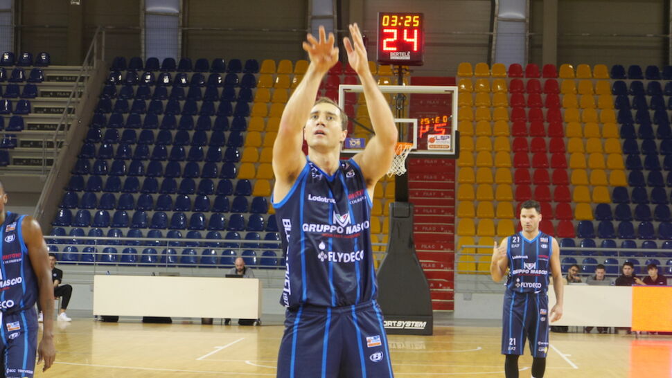 La Blu Basket la spunta dopo un supplementare: Roma ko