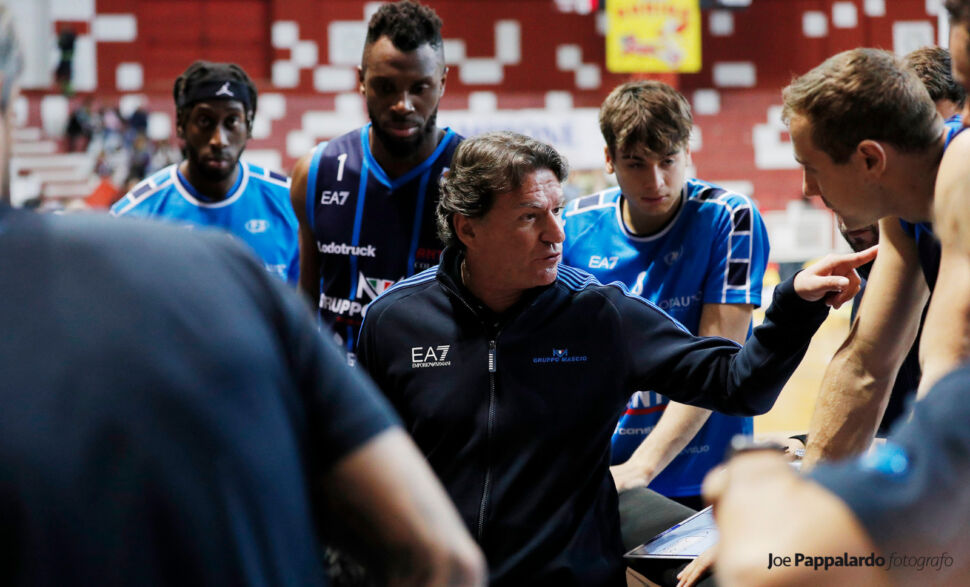 Finelli, buona la prima: Marini & Co. trascinano Treviglio a Trapani (85-53)