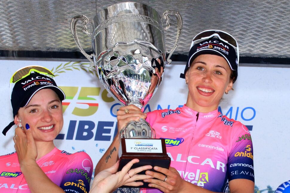 2022, innumerevoli successi per la Valcar – Travel & Service. Le tante vittorie di Francesca Pellegrini, Silvia Persico, Chiara Consonni