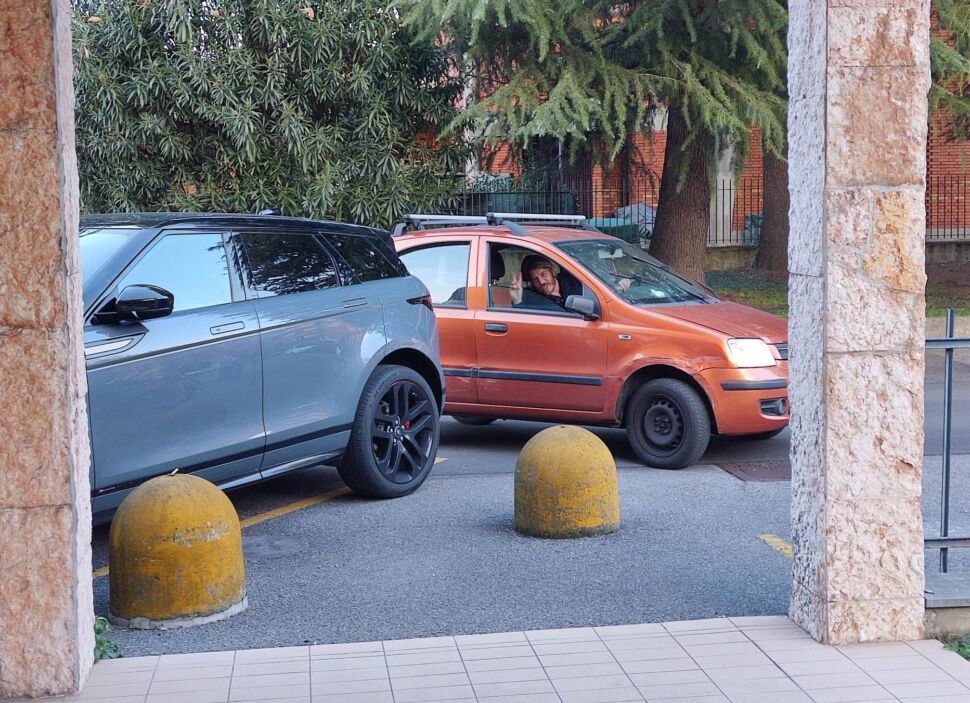 Shakira che si sente tale e quale a una Ferrari e i consigli di mio padre sulle donne come motori