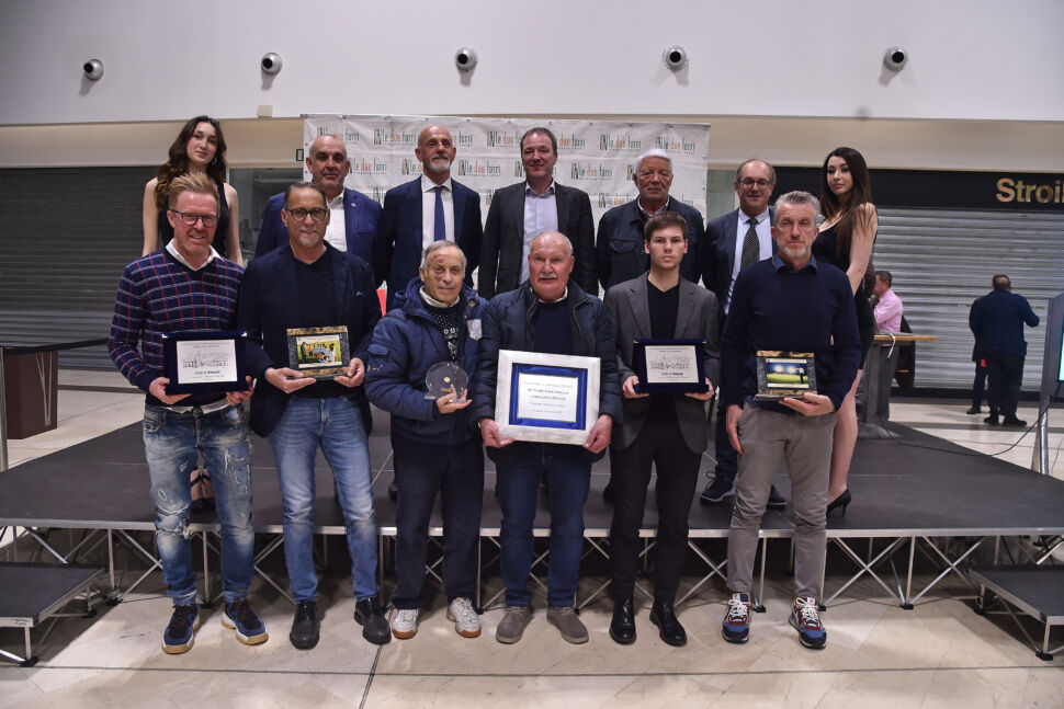 Grande festa per l’Almanacco del Calcio Bergamasco. Premiati Pievani, Seghezzi, Rota, Zanchi, Capelli e Cama
