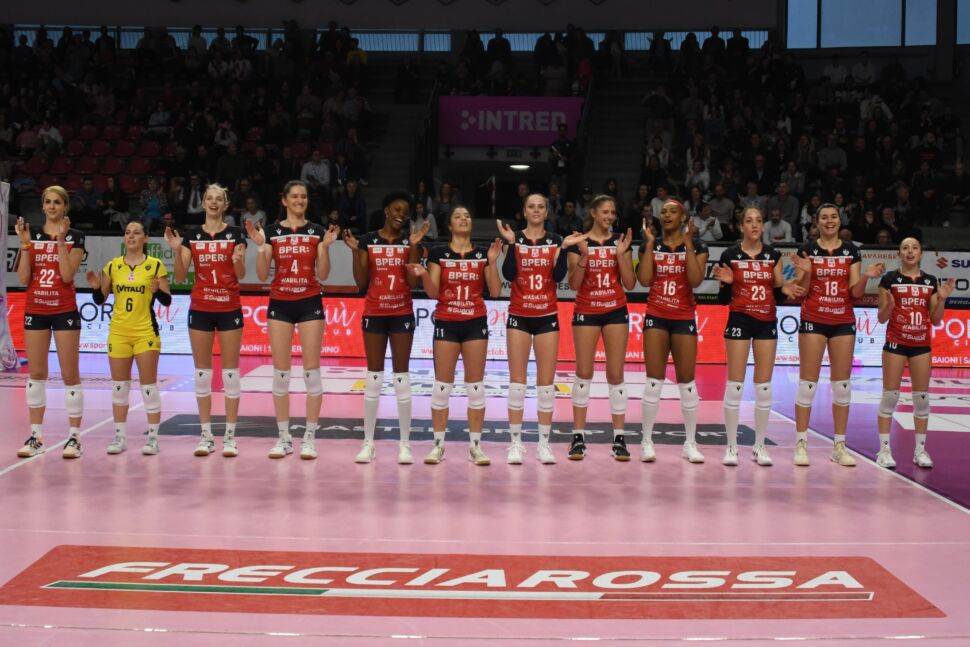 VolleyBergamo1991 – Test match di lusso, due presentazioni e Rozanski finalmente a Bergamo