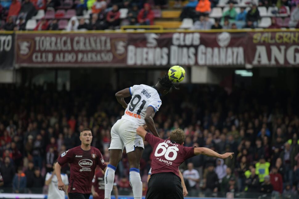L’Atalanta sparisce nella ripresa, la Salernitana ringrazia e passa all’incasso