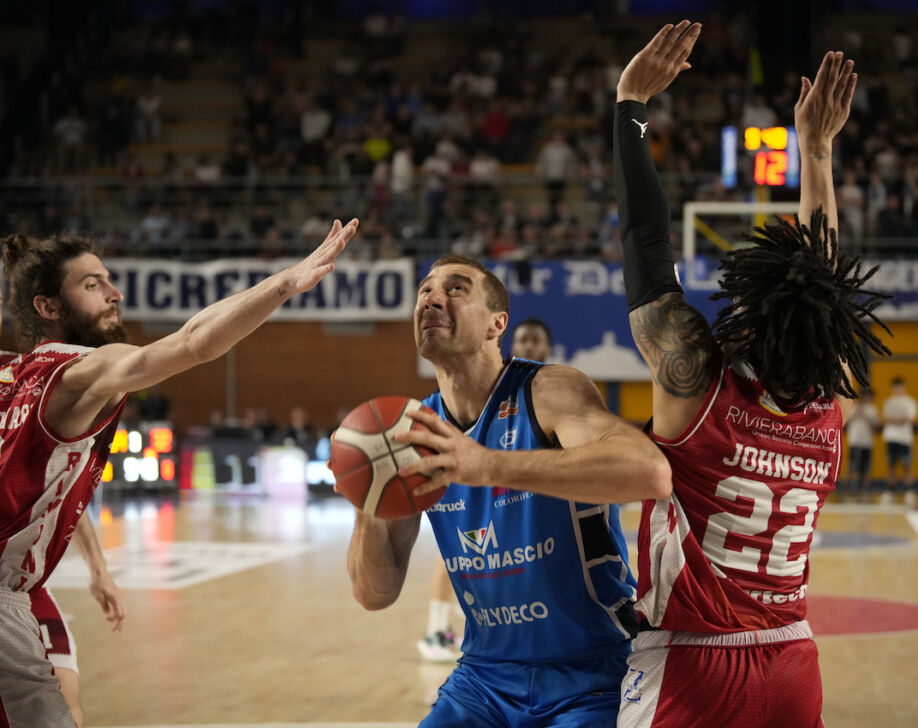 Marcius-Clark-Marini, Treviglio sorpassa Rimini nella serie (2-1)