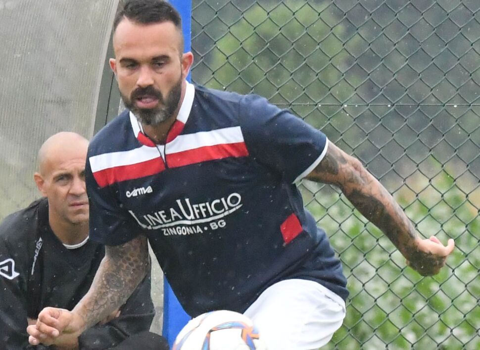 Splendido centrocampista e ragazzo dal cuore d’oro, capitan Menegazzo appende le scarpette al chiodo. Allenerà le giovanili della Vertovese