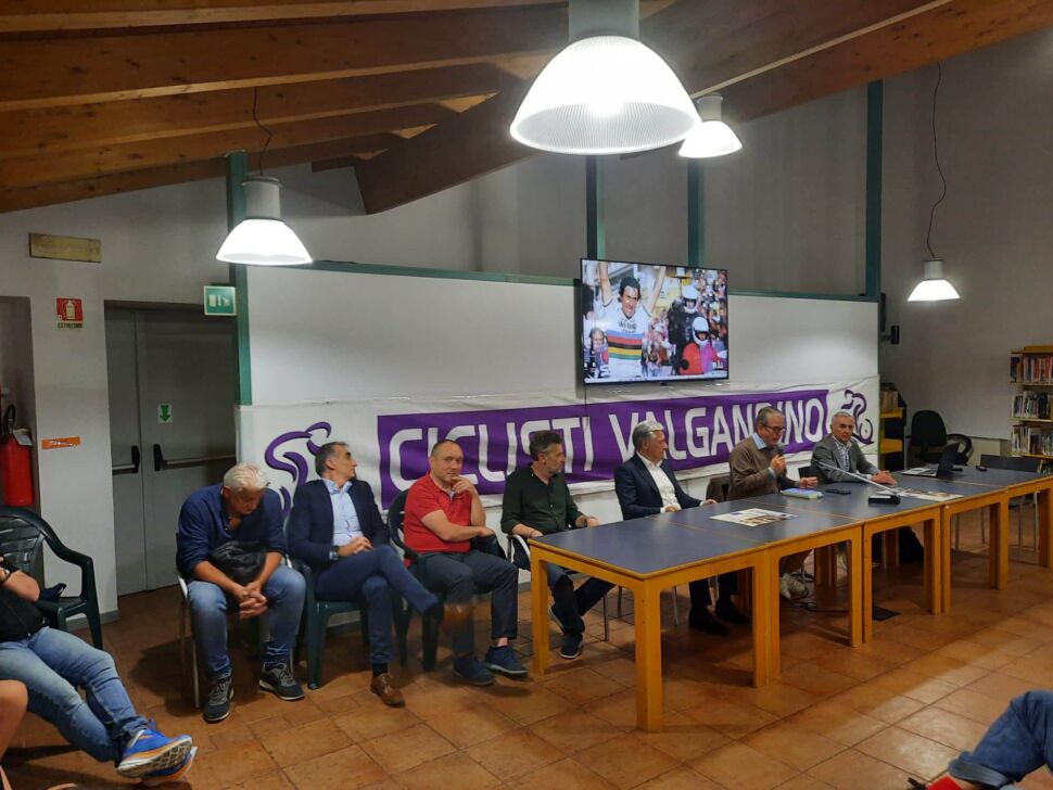 Beppe Saronni onora la Val Gandino. Quanti aneddoti sui Mondiali ’82