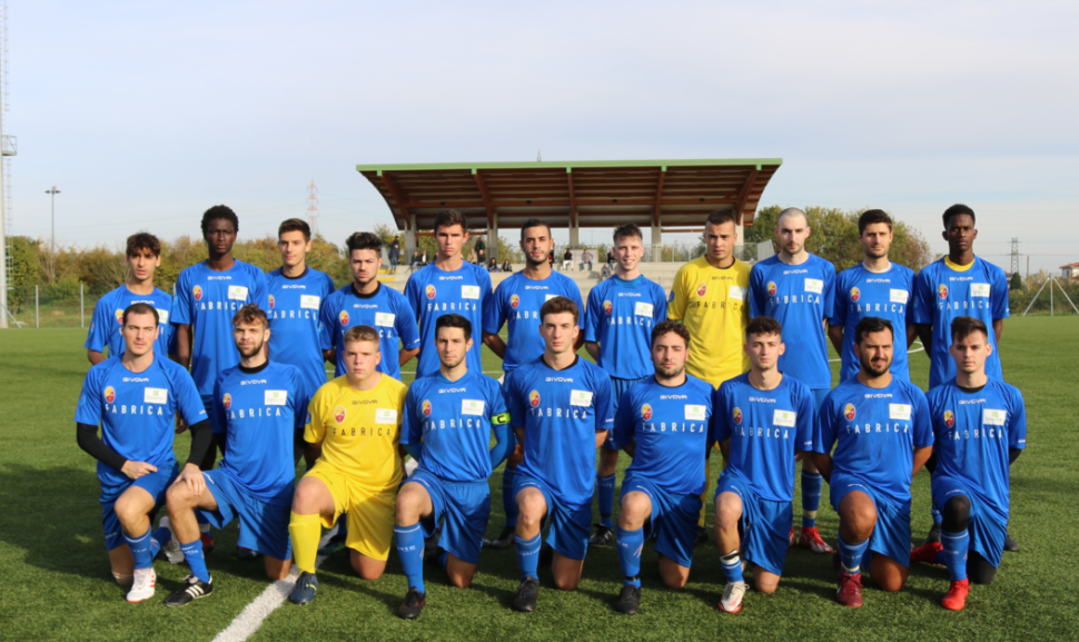 Capriate pronta a ripartire rinnovandosi completamente. L’addetto stampa Gambirasio: “Non sarà facile, ma abbiamo il dovere di tornare in Seconda categoria subito”