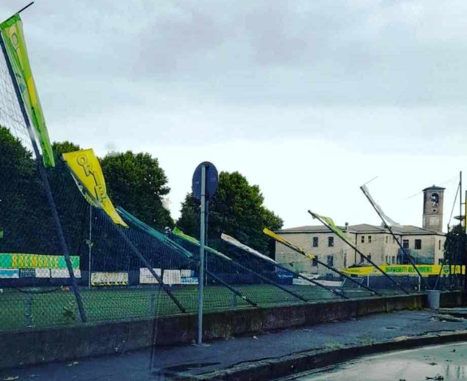 Il maltempo non risparmia il campo dell’Oriens a Brembate