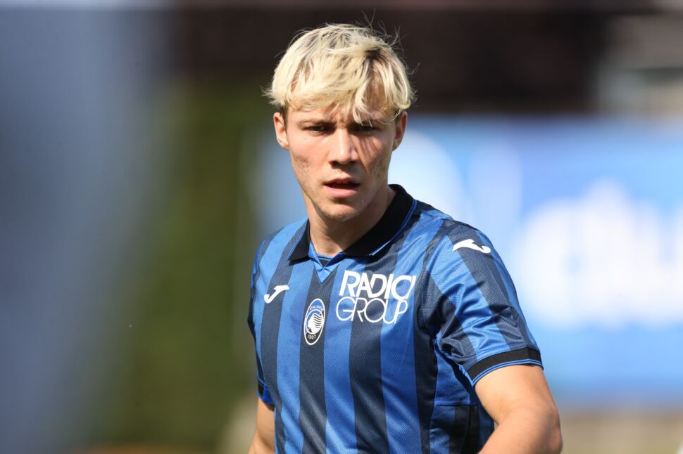 Il calcio che cambia: Højlund al Manchester United. L’Atalanta perde un futuro campione e siamo tutti felici e contenti