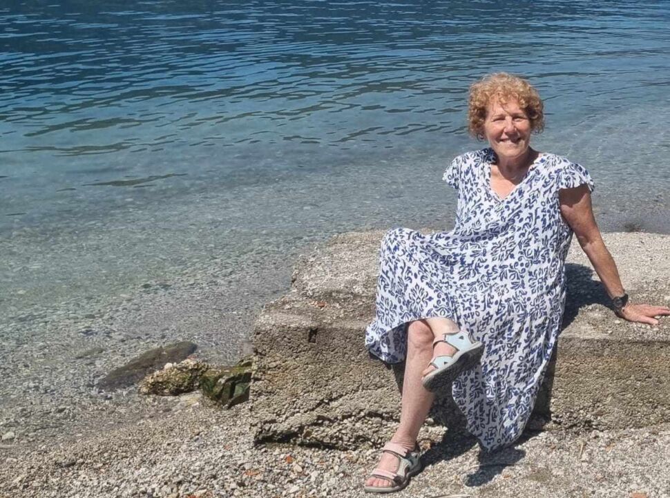 Gli uomini scazzano dalle tre alle quattro telefonate giornaliere della propria madre e del proprio padre, le donne chiamano ogni sera i genitori. E io ho due figli masculi…