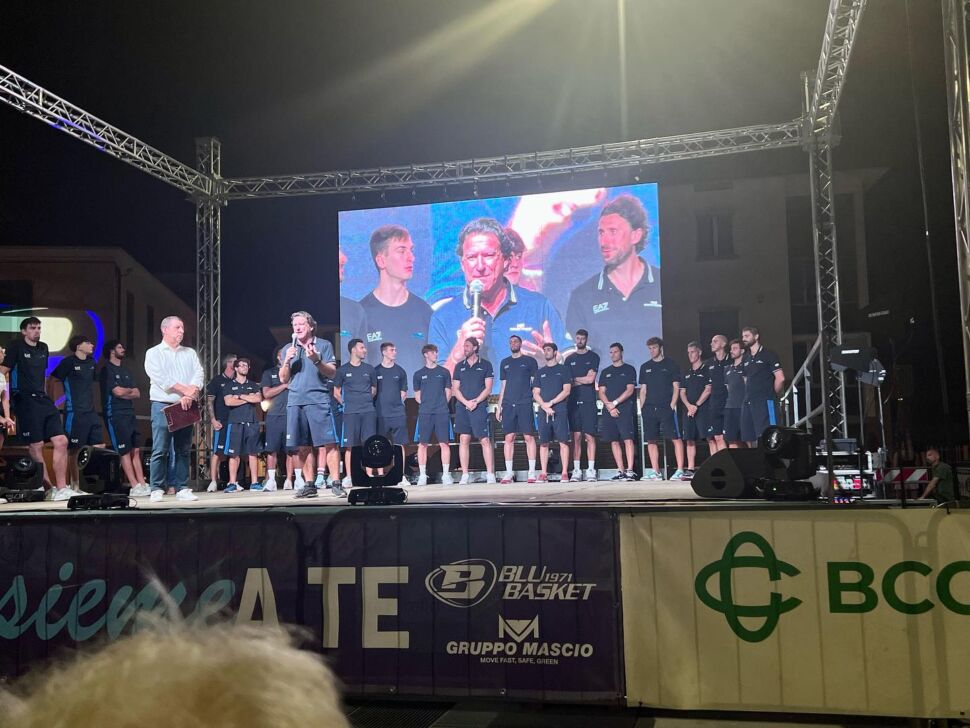 SEMPRE INSIEME A TE! AL VIA LA STAGIONE BLU BASKET 2023-2024