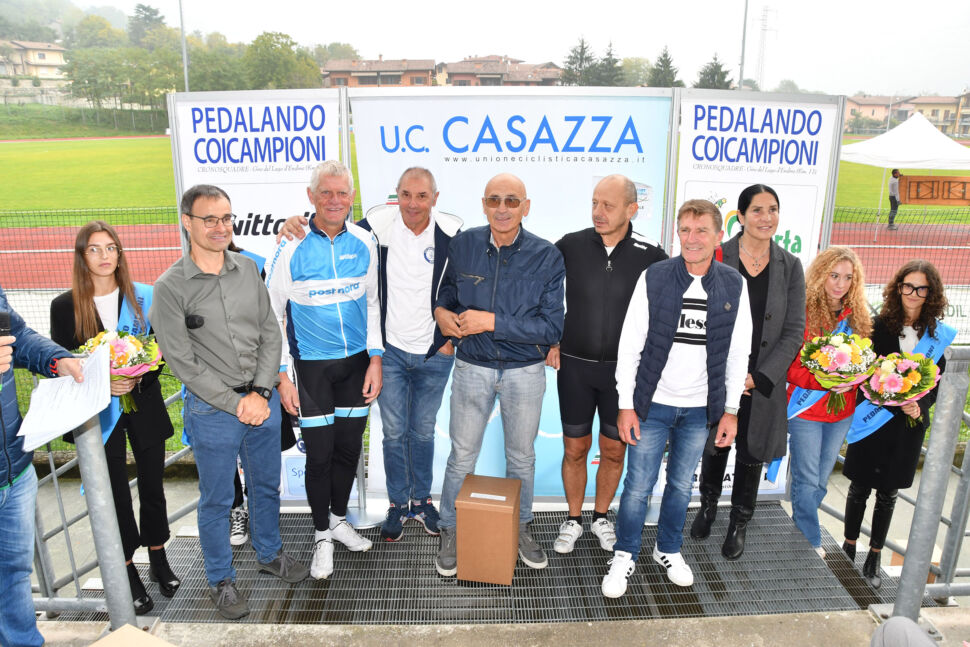 Anche Jan Ullrich al via della cronosquadre di beneficenza intorno al lago di Endine