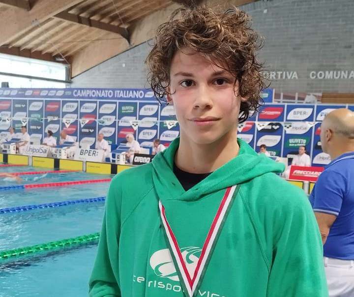 Il gandinese Bonazzi argento europeo di nuoto Juniores