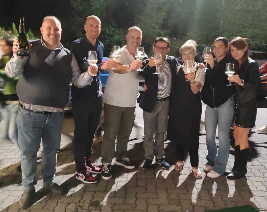 Casera Monaci, festa indimenticabile per i vent’anni con tanta gente del calcio