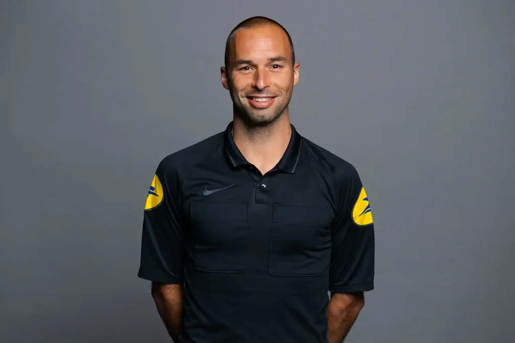 L’arbitro Brisard e quei 6 gol sul gobbone dello Sturm