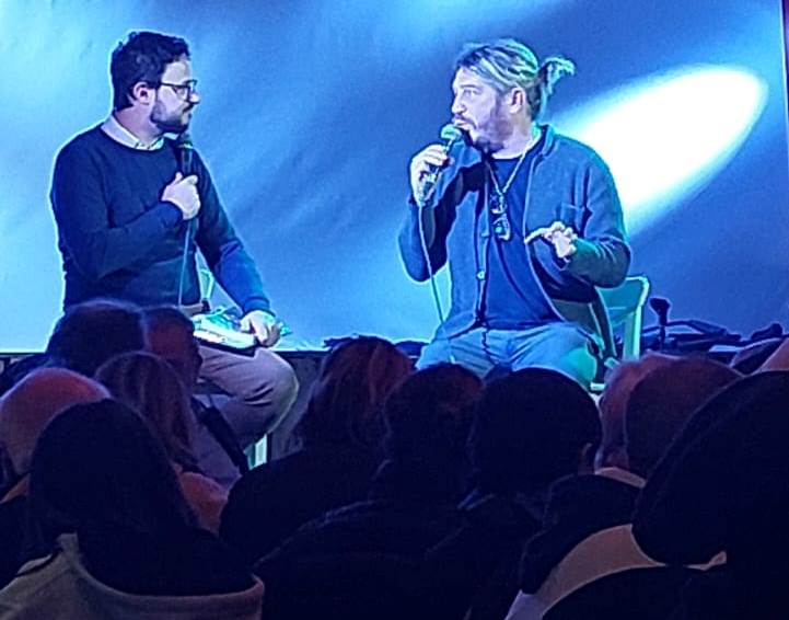 “Mirabili vite”, che successo la presentazione del libro del nostro direttore!