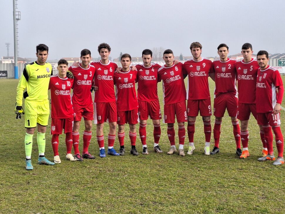 Eccellenza C – La Forza fa tris, Falco a terra