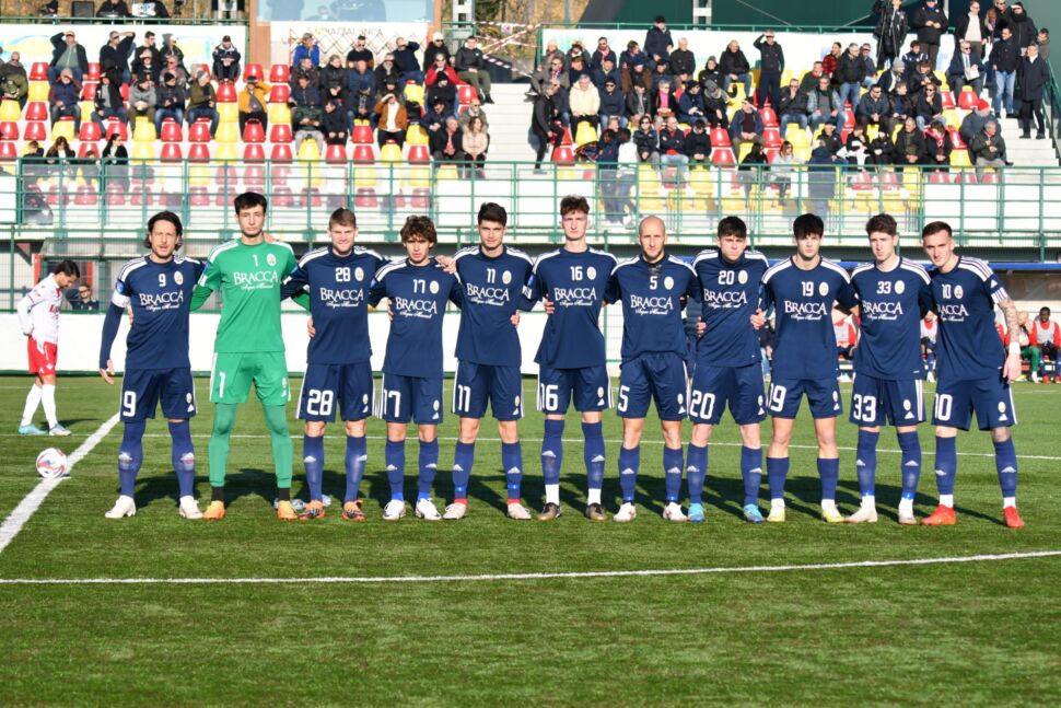 Serie D Girone B – Piacenza in dieci ma il Villa Valle non ne approfitta