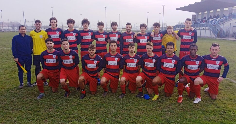 Seconda B. L’Excelsior vince a Levate e sogna. E’ a un punto dalla vetta