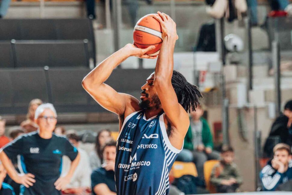 Orologio: Treviglio cede a Udine