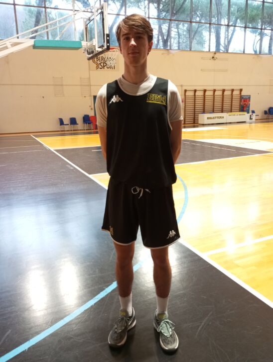 BB14, la new entry Isaia alla prima della seconda fase: “Abbraccio una realtà professionale”