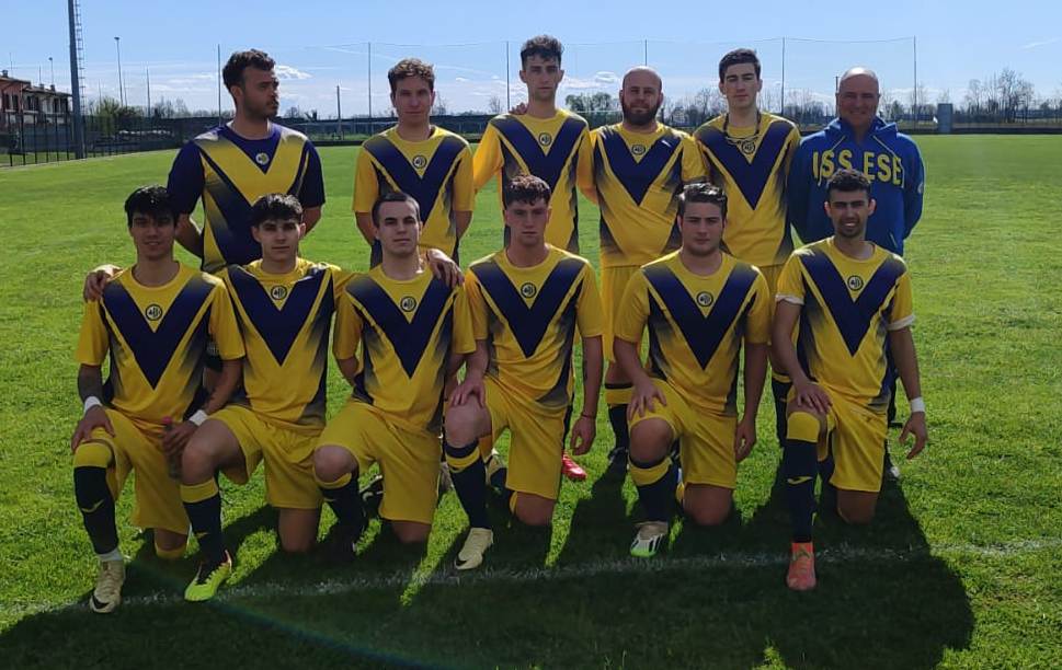 Terza D. Issese, finale champagne e Oratorio Cortenuova battuto 3-0