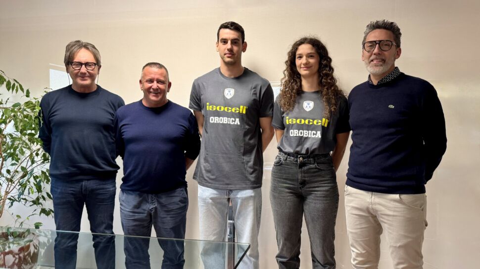 Pallanuoto, la Rari Nantes Orobica cambia nome: ecco l’Isocell Orobica